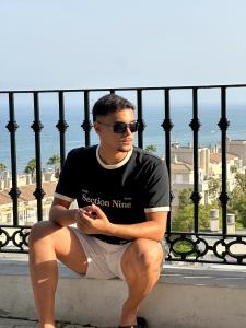 675152967: Chico busca chica en Málaga