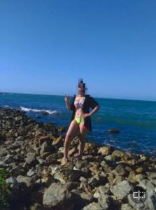 617746381: Chica busca chico en Madrid