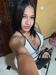 745050354: Chica busca chico en Zaragoza
