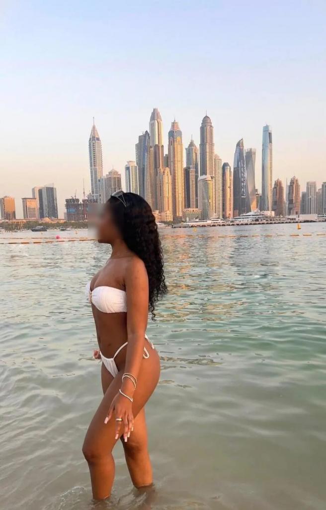 642726349: Chica busca chico en Salamanca