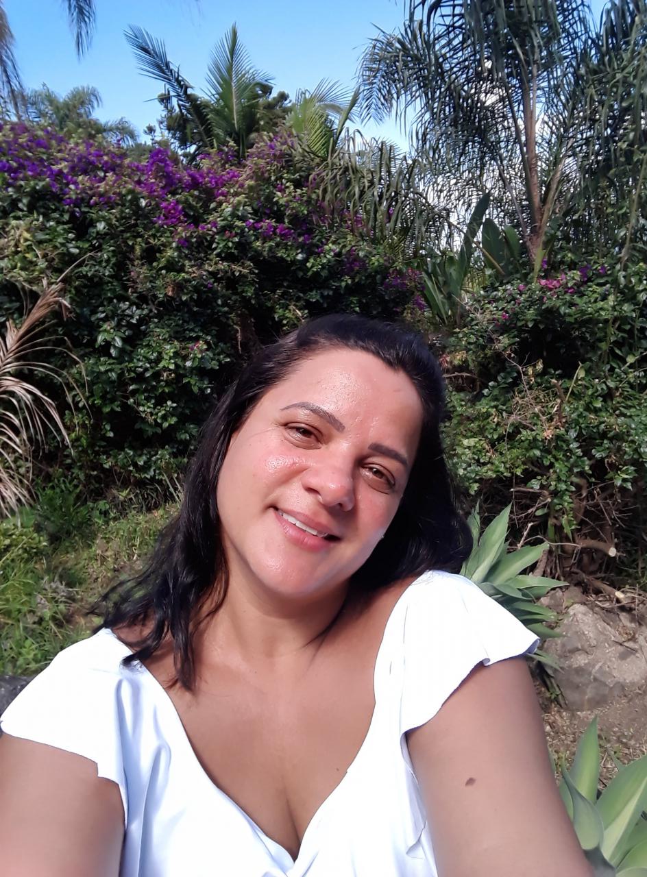 615073440: Chica busca chico en Valencia