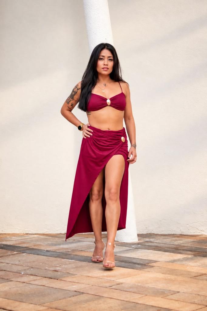 Chica busca chico en Ibiza: 