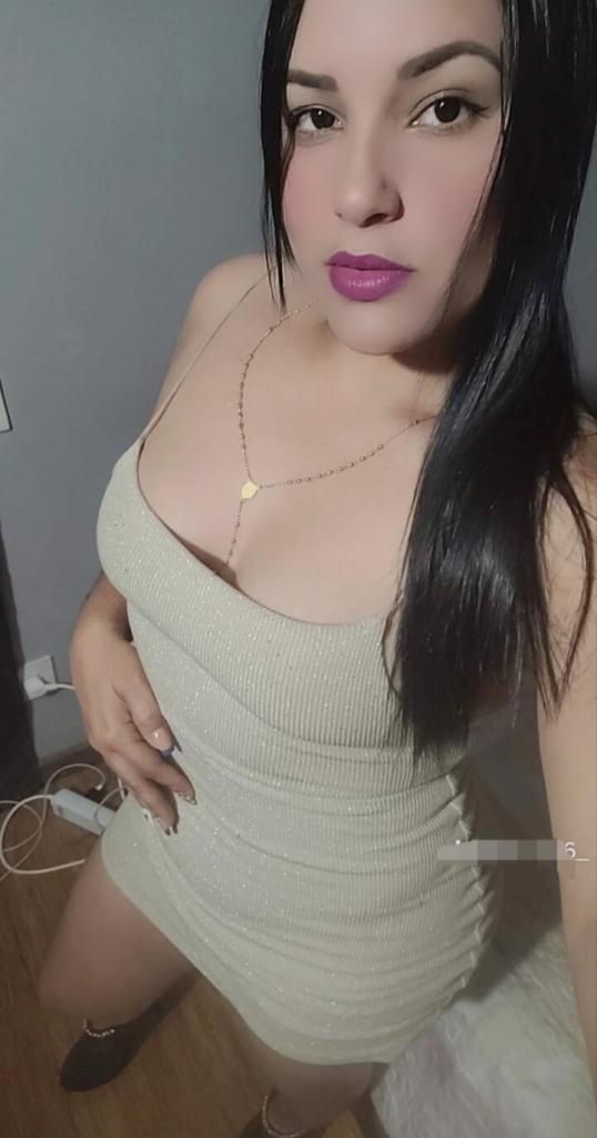 Chica busca chico en Sevilla: 