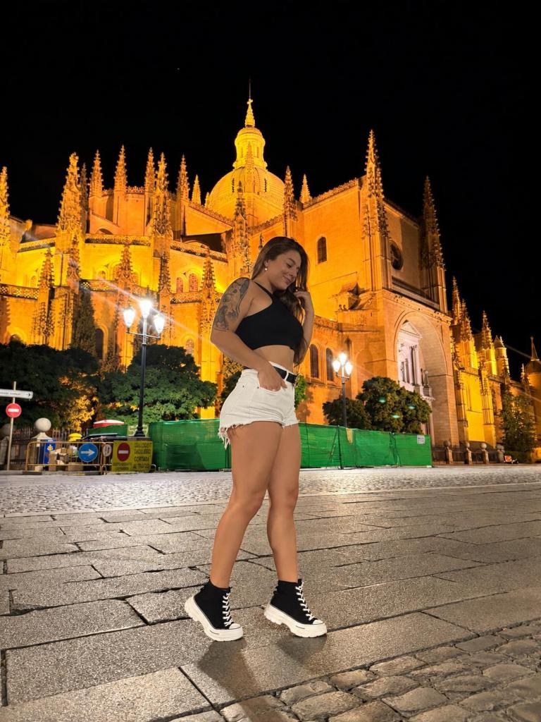 Chica busca chico en Alicante: 