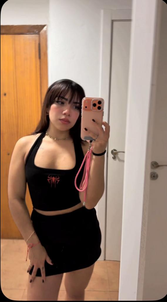 Chica busca chico en Cantabria: Chica busca chico