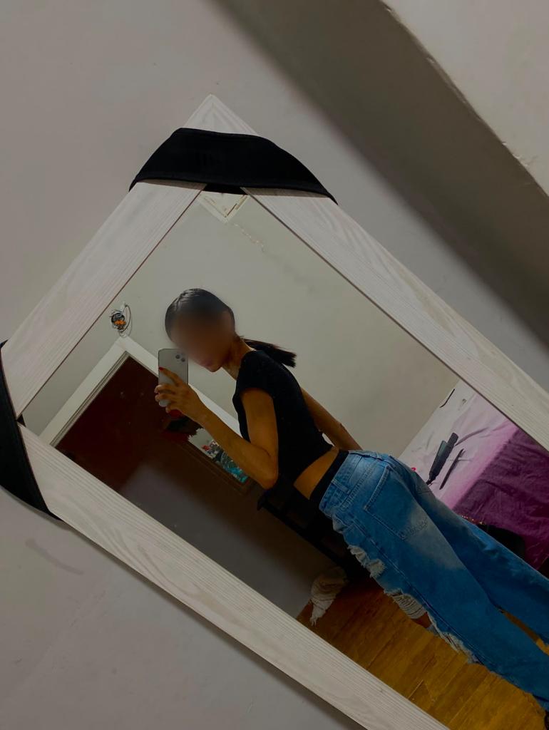 604298121: Chica busca chico en Guipúzcoa