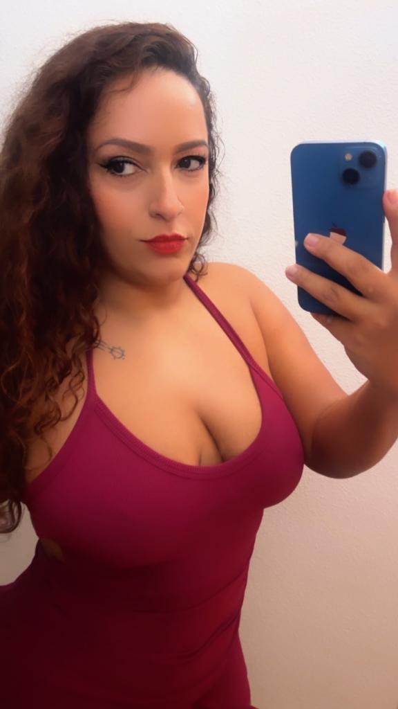 611549196: Chica busca chico en Tarragona