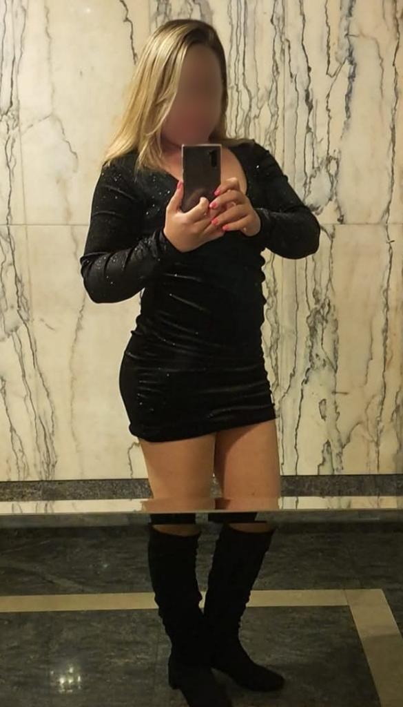 661049725: Chica busca chico en Pontevedra
