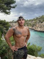 674045903: Chico busca chica en Ibiza