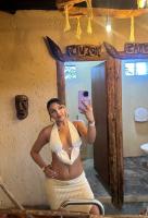 613450922: Chica busca chico en Lérida