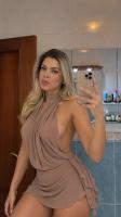 634494079: Chica busca chico en Navarra