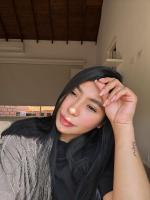 671170735: Chica busca chico en Barcelona