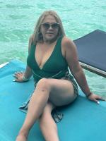 613968333: Chica busca chico en Barcelona