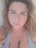 680728358: Chica busca chico en Gerona