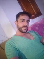 633700384: Chico busca chica en Córdoba