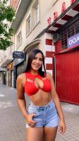 647263651: Chica busca chico en Barcelona
