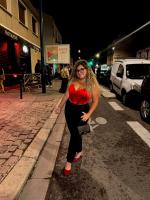 678771086: Chica busca chico en Madrid