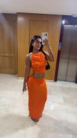 647263661: Chica busca chico en Barcelona