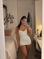 613903442: Chica busca chico en Madrid