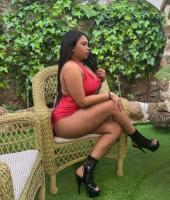 677155524: Chica busca chico en Barcelona