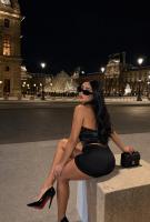 631443241: Chica busca chico en Ibiza