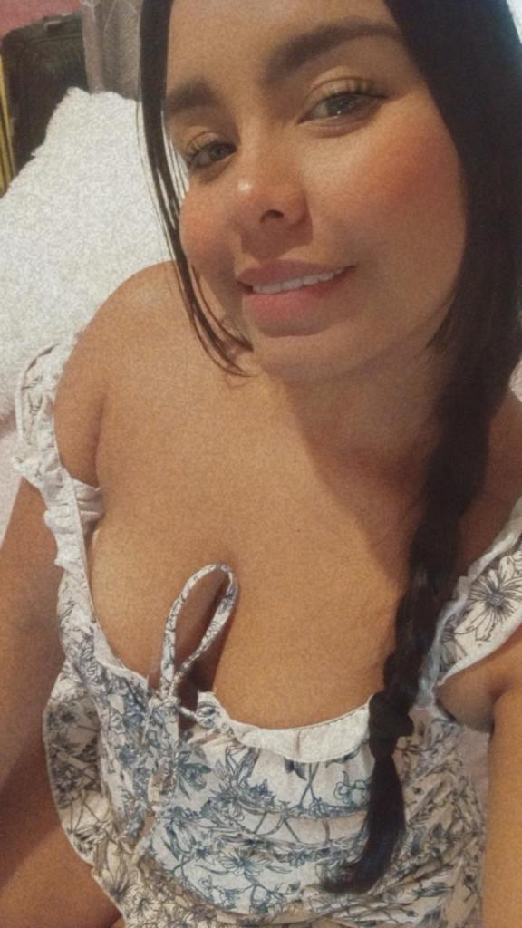 641876007: Chica busca chico en Pontevedra