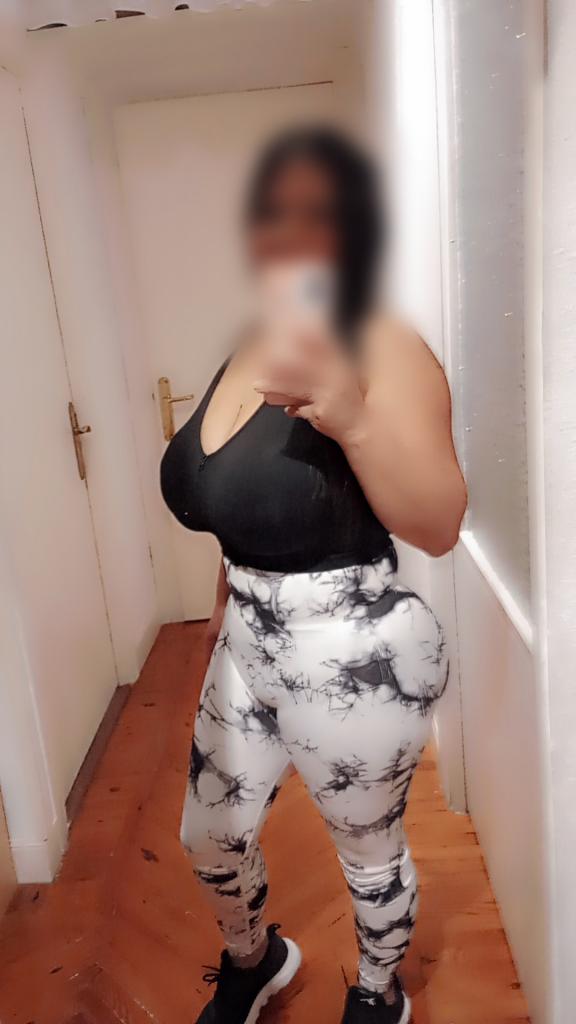 624702141: Chica busca chico en Lugo