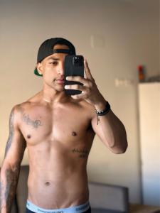 604242546: Chico busca chica en Sevilla