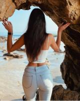 659496154: Chica busca chico en Sevilla