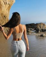 659496154: Chica busca chico en Sevilla