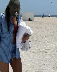 Chica busca chico en Ibiza: 
