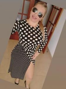 Chica busca chico en Almería: 
