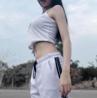 688166109: Chica busca chico en Barcelona