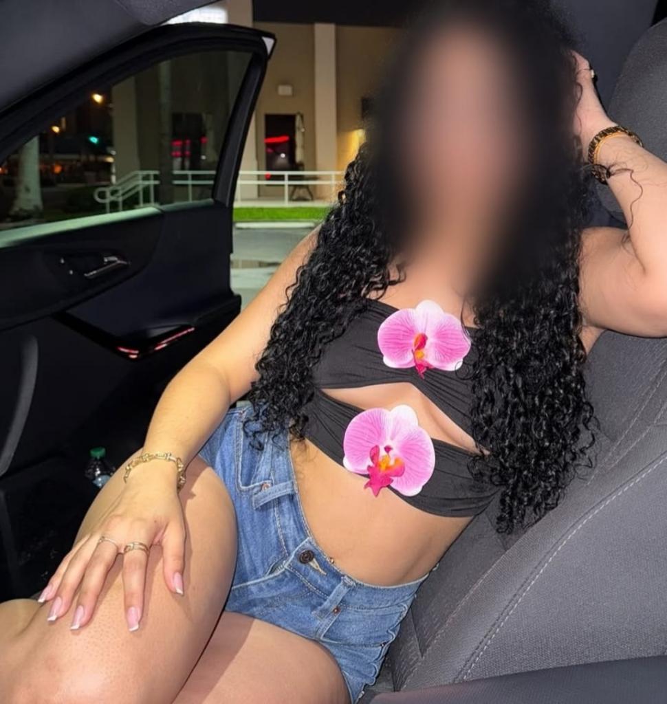 Chica busca chico en Tenerife: 