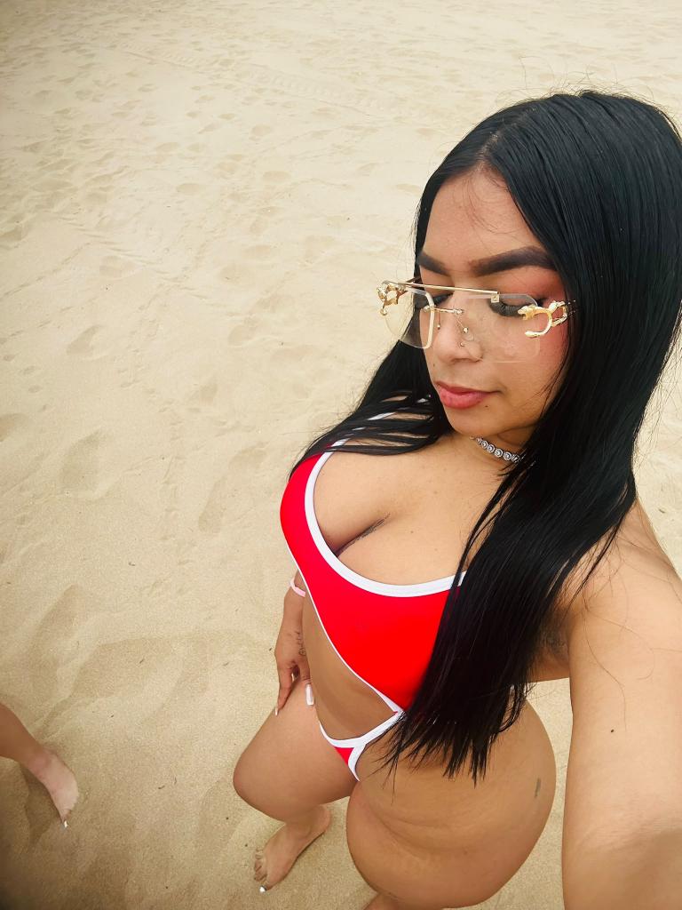 Chica busca chico en Valencia: Chica busca chico