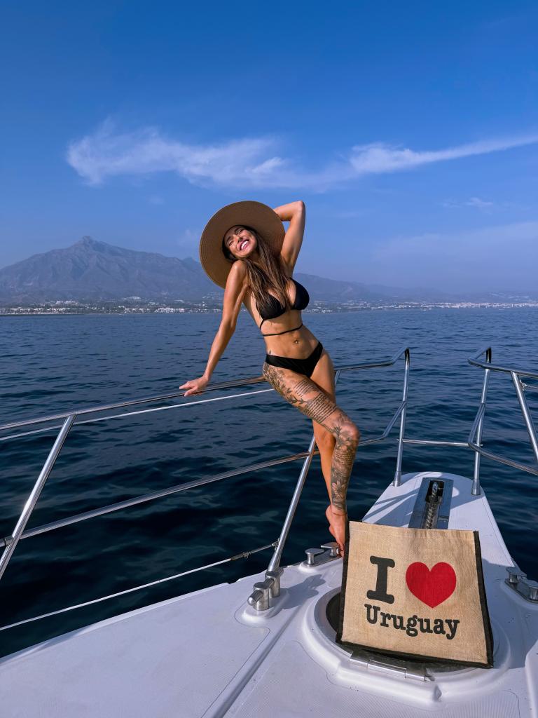 Chica busca chico en Málaga: Chica busca chico