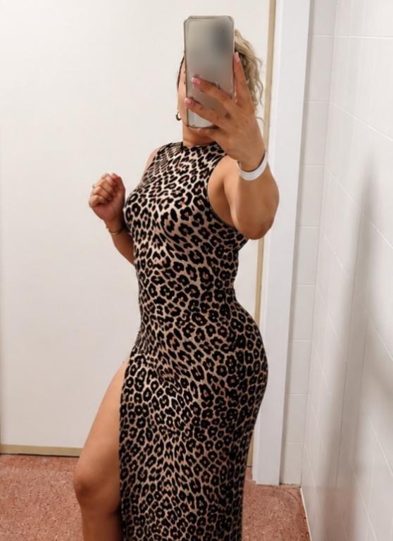 Chica busca chico en Almería: 