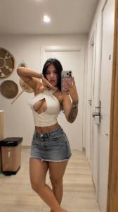 647163074: Chica busca chico en Málaga