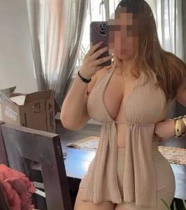 624885411: Chica busca chico en Sevilla