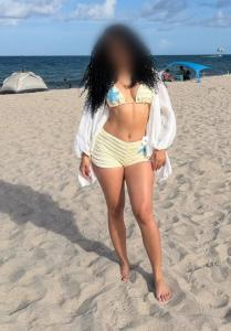 745065343: Chica busca chico en Tenerife