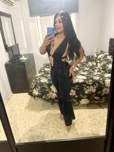 656731860: Chica busca chico en Barcelona