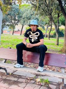 613475054: Chico busca chica en Valladolid