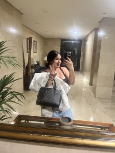 641809711: Chica busca chico en Lugo