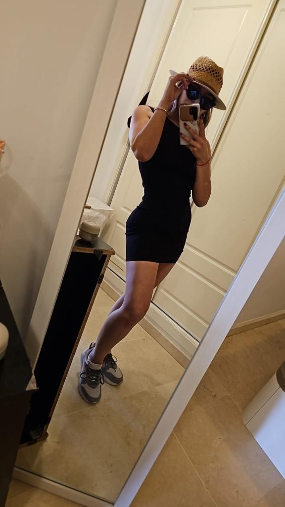 631588323: Chica busca chico en Málaga