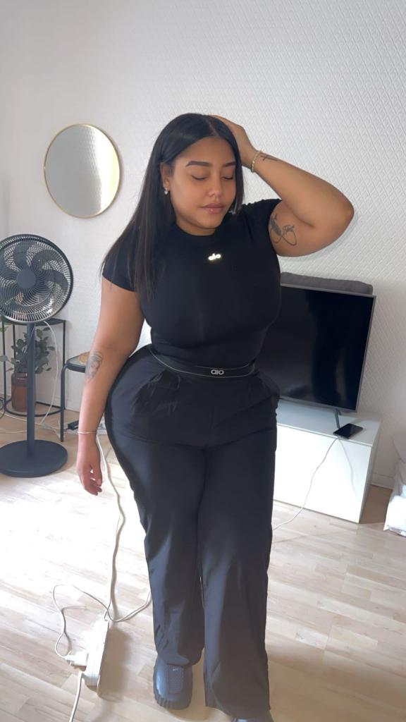 613636207: Chica busca chico en Madrid
