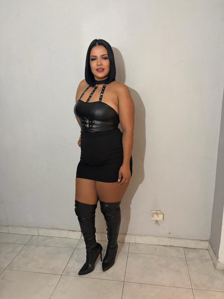 Chica busca chico en Huelva: 