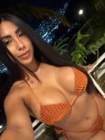 632886402: Chica busca chico en Gerona