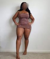 631811539: Chica busca chico en Barcelona