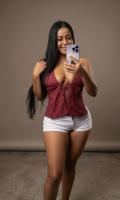 672961845: Chica busca chico en Valencia