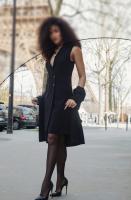 631662036: Chica busca chico en Barcelona